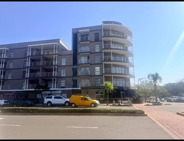 2 BEDROOM APARTMENT FOR SALE IN UMHLANGA CENTRAL